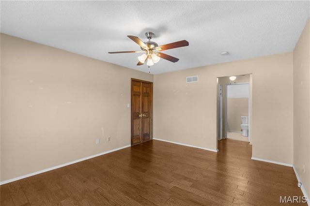 1341 Snapdragon Court, St Louis, MO 63146