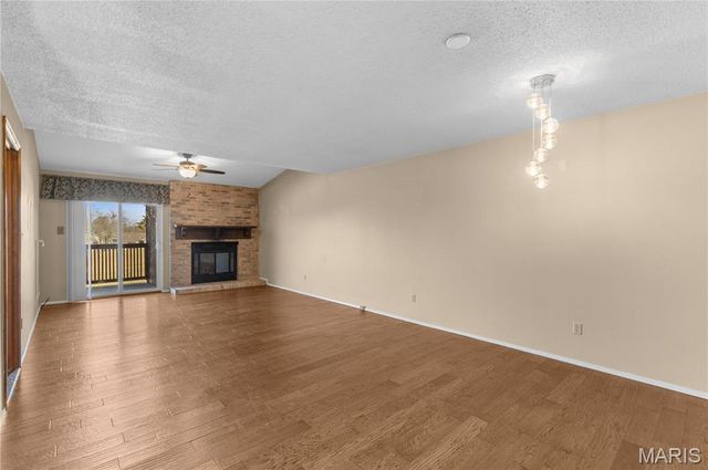 1341 Snapdragon Court, St Louis, MO 63146