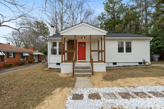 1004 Druid Circle, Charlotte, NC 28206