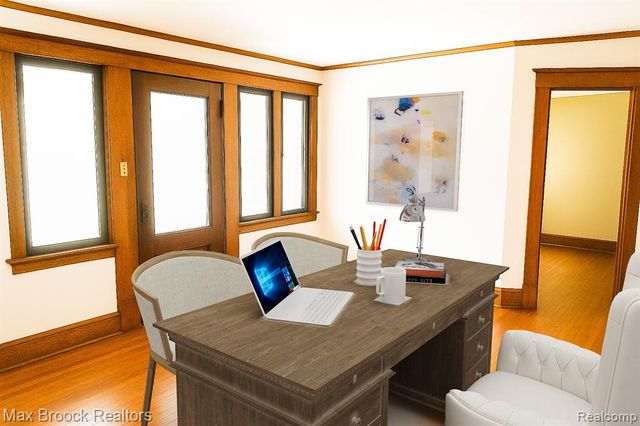 24 Ridge Road, Pleasant Ridge, MI 48069