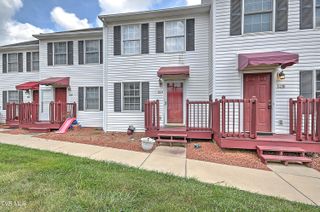 527 Beaverview Drive, Bristol, VA 24201