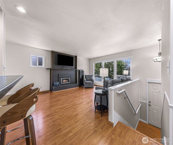 2128 St Clair Street, Bellingham, WA 98229