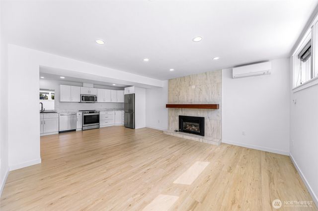 2128 St Clair Street, Bellingham, WA 98229