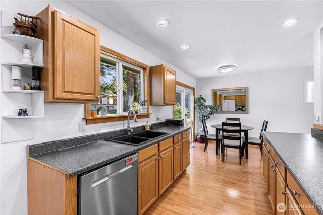 2128 St Clair Street, Bellingham, WA 98229