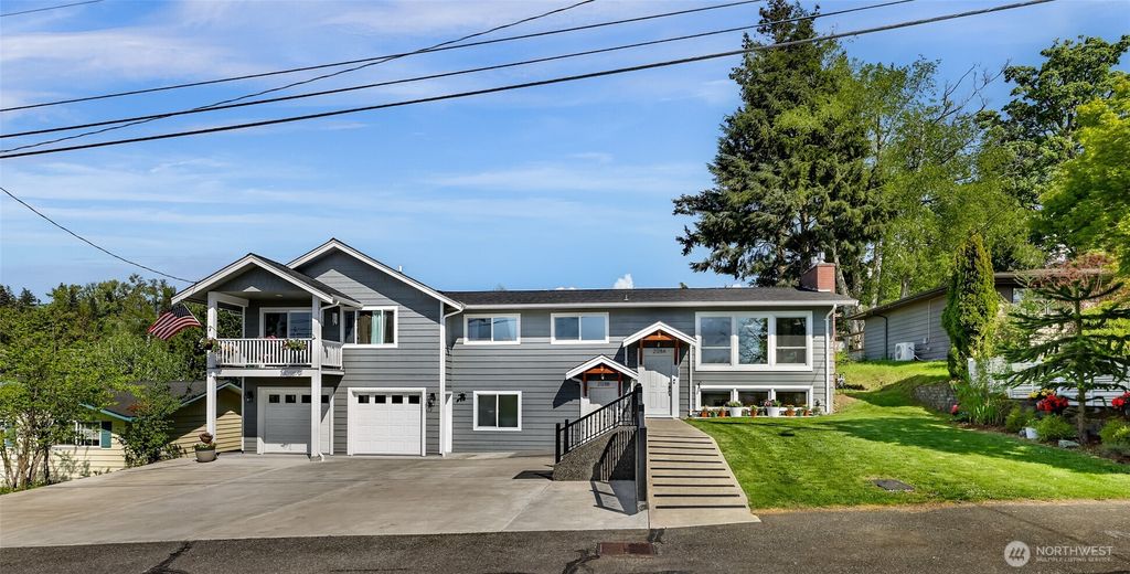 2128 St Clair Street, Bellingham, WA 98229