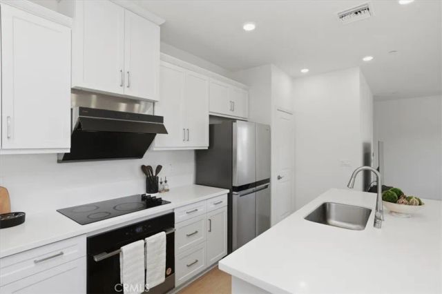 8542 Cougar Court, Chino, CA 91708