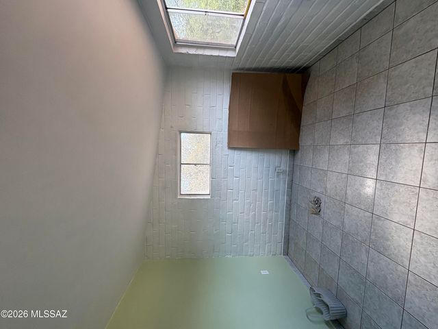 6928 E Timrod Street, Tucson, AZ 85710