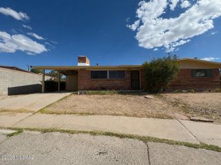 6928 E Timrod Street, Tucson, AZ 85710