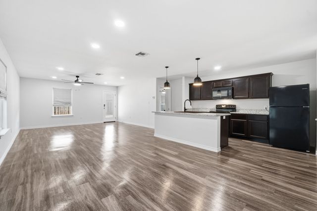 7801 Vineyard Drive, Abilene, TX 79606