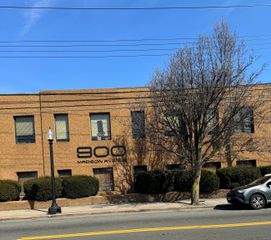 900 Madison Avenue 2nd floor, Bridgeport, CT 06606