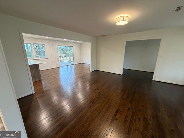 718 Duncan Road, Carrollton, GA 30116