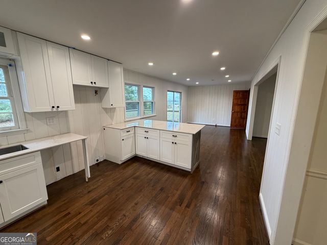 718 Duncan Road, Carrollton, GA 30116