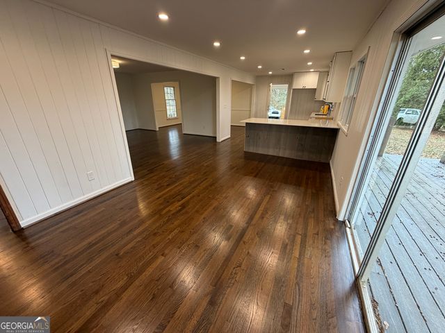 718 Duncan Road, Carrollton, GA 30116