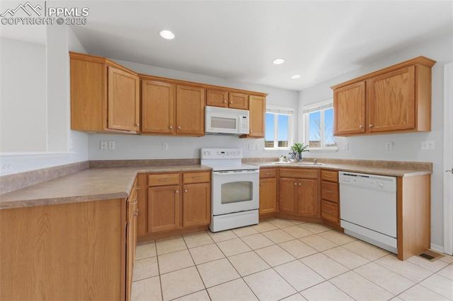 1686 Wildwood Pass Drive, Colorado Springs, CO 80921