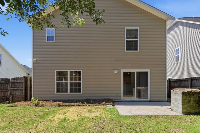 212 Island Green Road, Goose Creek, SC 29445