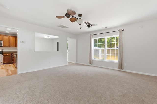 212 Island Green Road, Goose Creek, SC 29445