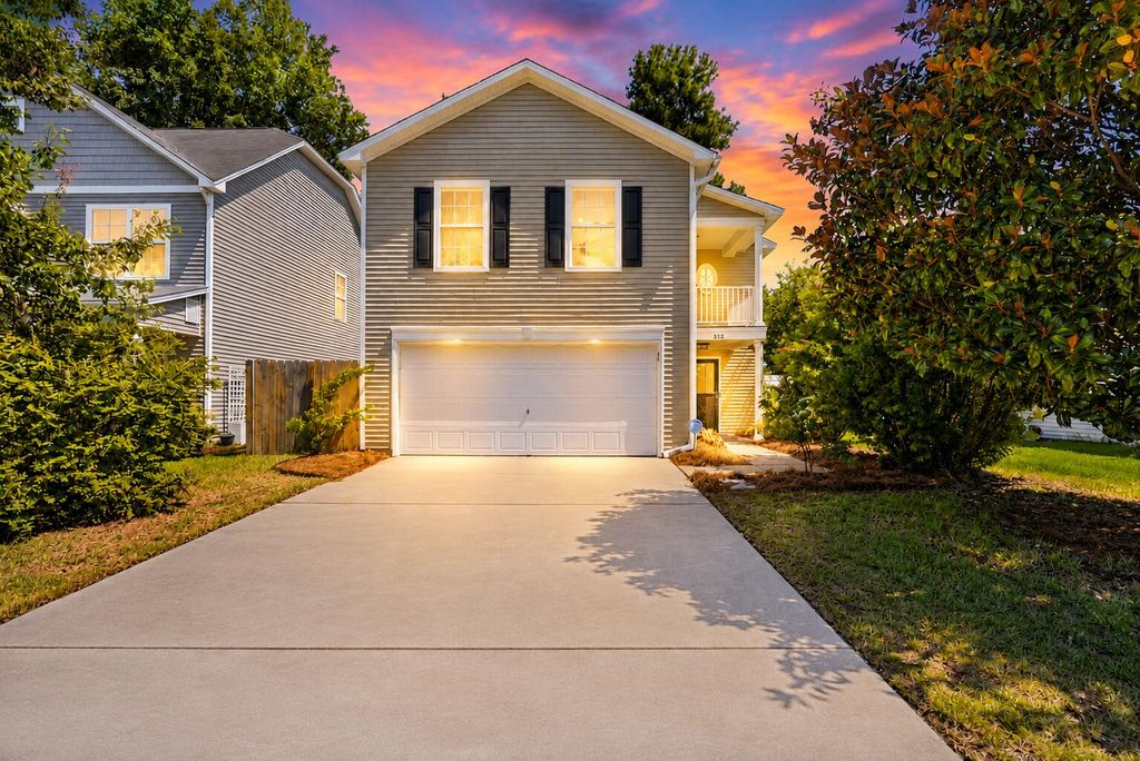 212 Island Green Road, Goose Creek, SC 29445