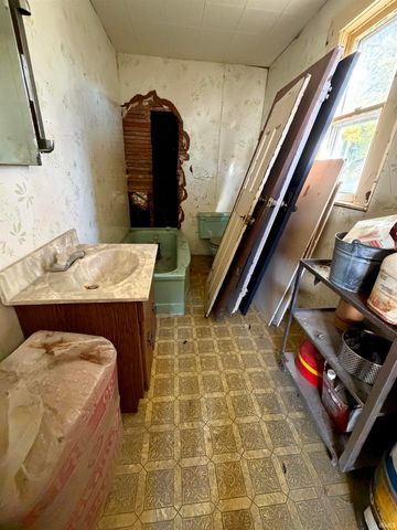 269 E 5th Street, Peru, IN 46970