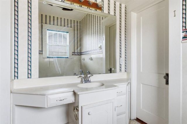 1814 Alvin Street, Lake Charles, LA 70601