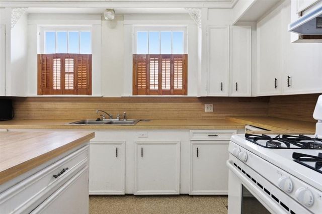 1814 Alvin Street, Lake Charles, LA 70601