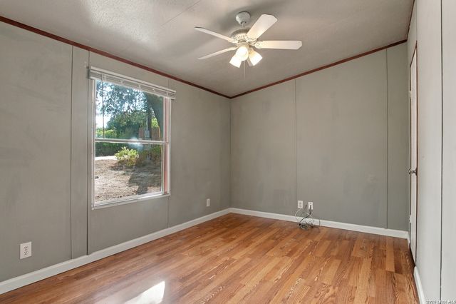 1247 SKYLARK DR, Canyon Lake, TX 78133