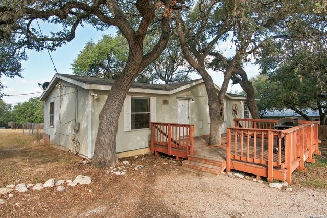 1247 SKYLARK DR, Canyon Lake, TX 78133