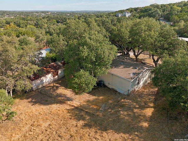 1247 SKYLARK DR, Canyon Lake, TX 78133