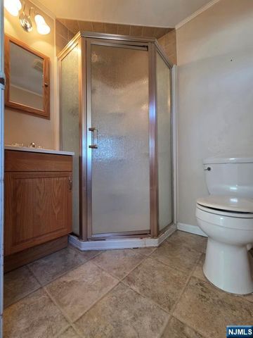 58 Sunset Avenue, North Arlington, NJ 07031