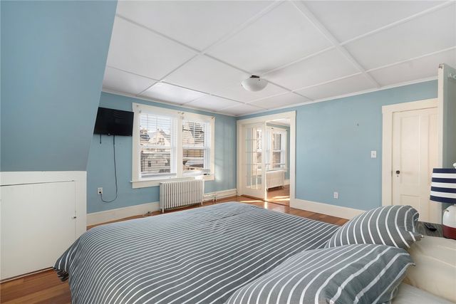 21 Spring Street 3, Newport, RI 02840