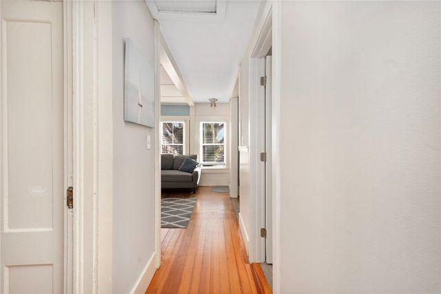 21 Spring Street 3, Newport, RI 02840