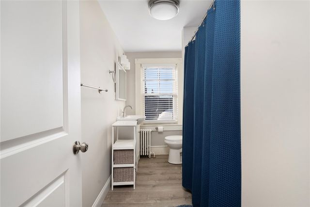 21 Spring Street 3, Newport, RI 02840