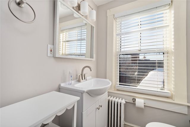 21 Spring Street 3, Newport, RI 02840