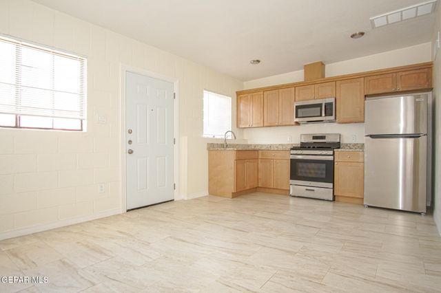 7320 Dale Road A, El Paso, TX 79915