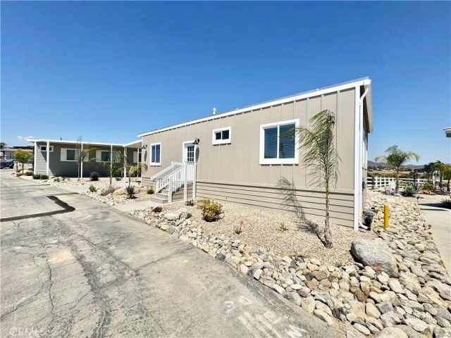 1134 Villa Calimesa 16, Calimesa, CA 92320