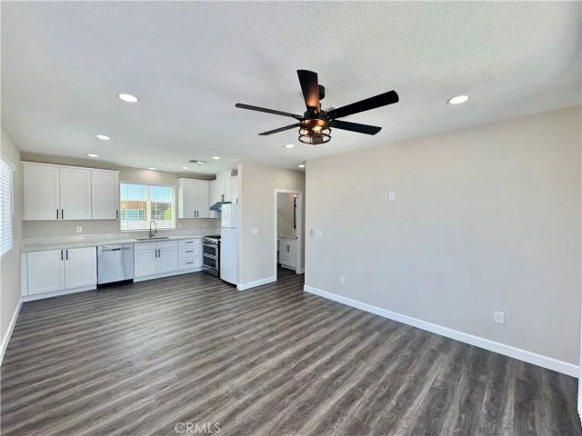 1134 Villa Calimesa 16, Calimesa, CA 92320
