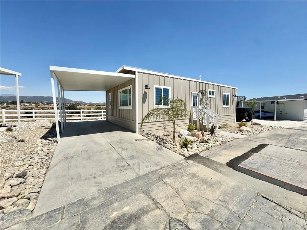 1134 Villa Calimesa 16, Calimesa, CA 92320