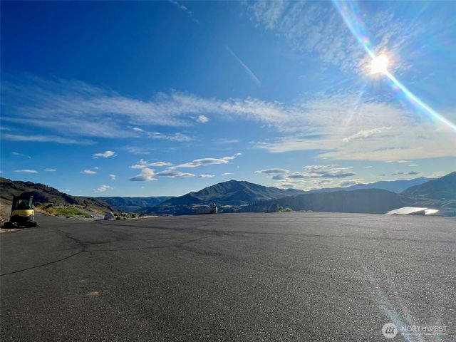 220 Ridge Road, Orondo, WA 98843