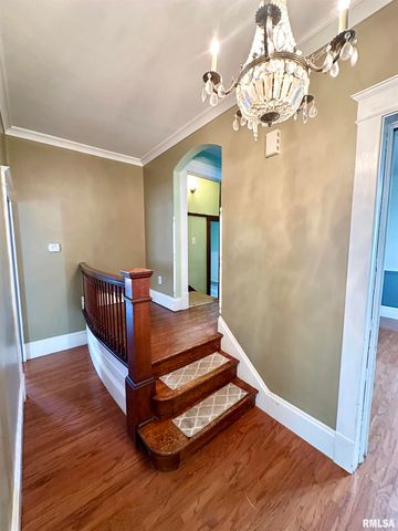 231 N WEBSTER Avenue, Jacksonville, IL 62650