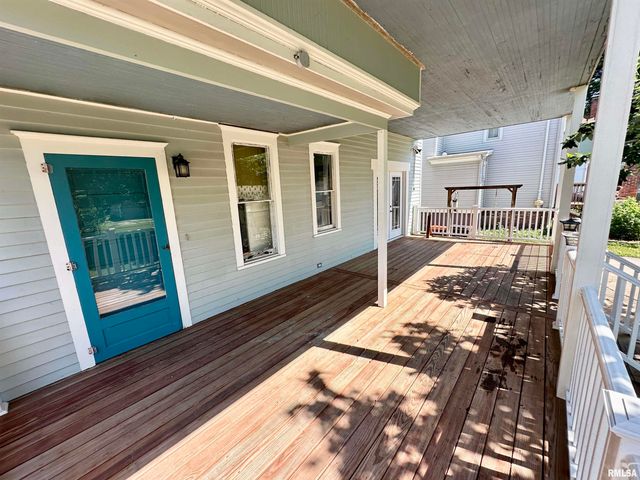 231 N WEBSTER Avenue, Jacksonville, IL 62650