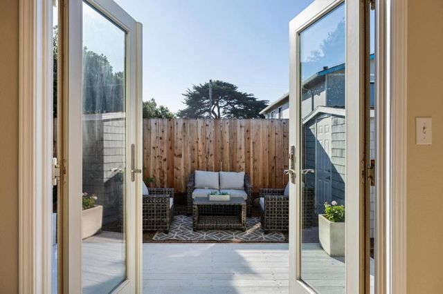 84 San Jose Avenue, Pacifica, CA 94044