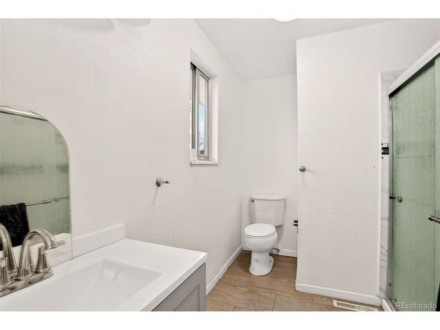 2000 E Easter Ave, Centennial, CO 80122