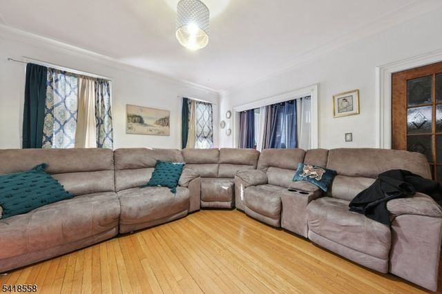 611 Jefferson Ave, Elizabeth City, NJ 07201