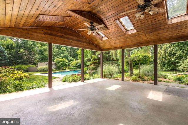 5780 VILLAGE LN, Doylestown, PA 18902