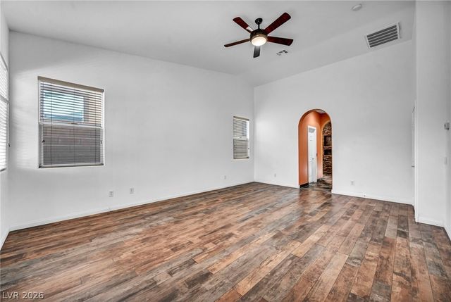 8213 Weeping Springs Avenue, Las Vegas, NV 89131