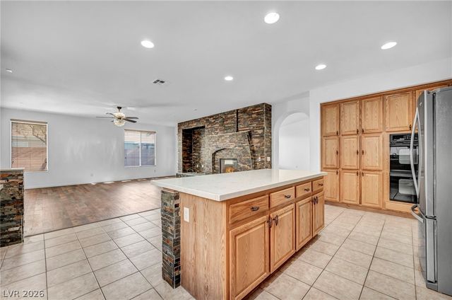 8213 Weeping Springs Avenue, Las Vegas, NV 89131