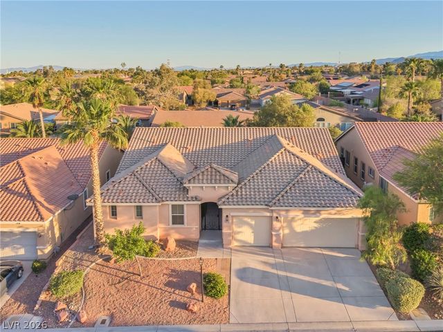 8213 Weeping Springs Avenue, Las Vegas, NV 89131
