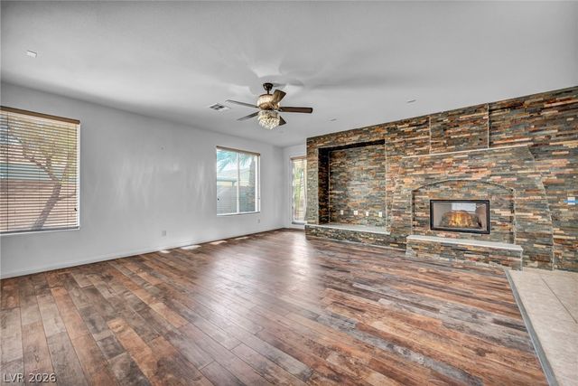 8213 Weeping Springs Avenue, Las Vegas, NV 89131