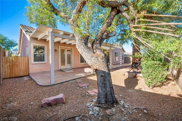 8213 Weeping Springs Avenue, Las Vegas, NV 89131