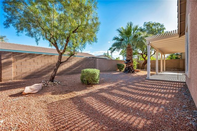8213 Weeping Springs Avenue, Las Vegas, NV 89131