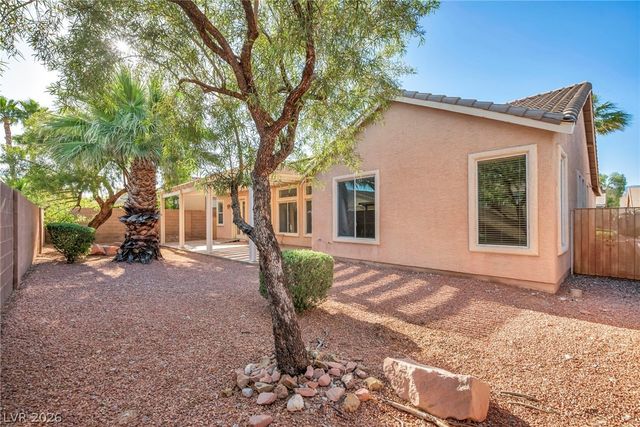 8213 Weeping Springs Avenue, Las Vegas, NV 89131